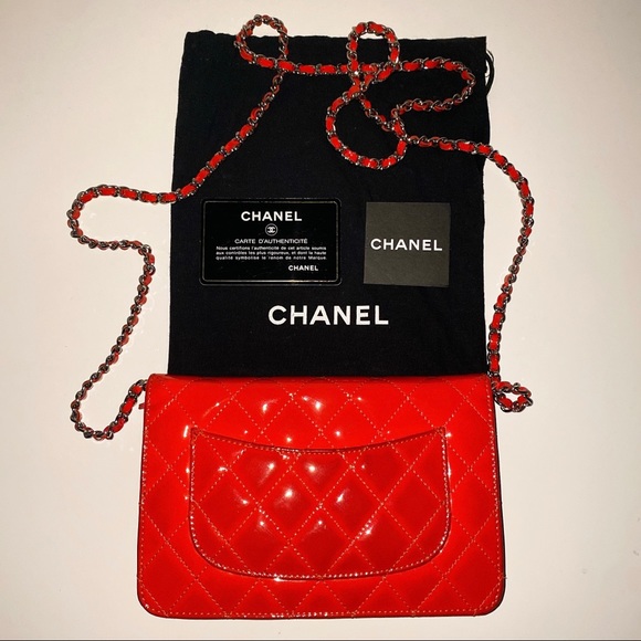 CHANEL Coral Red & Silver Patent Leather Reissue Wallet On Chain WOC - Picture 8 of 8